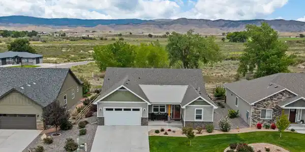 3709 Scarlet Court