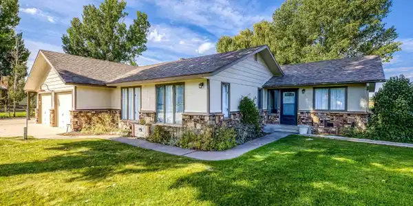 15189 6125 Road