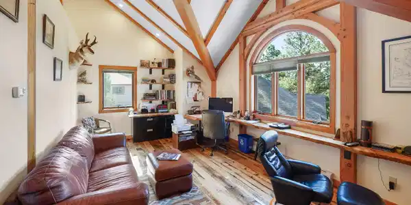 Image 2: Bonus Room