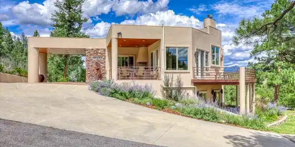 994 Cool Pines Drive