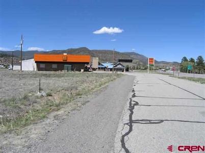 13 W Frontage Rd