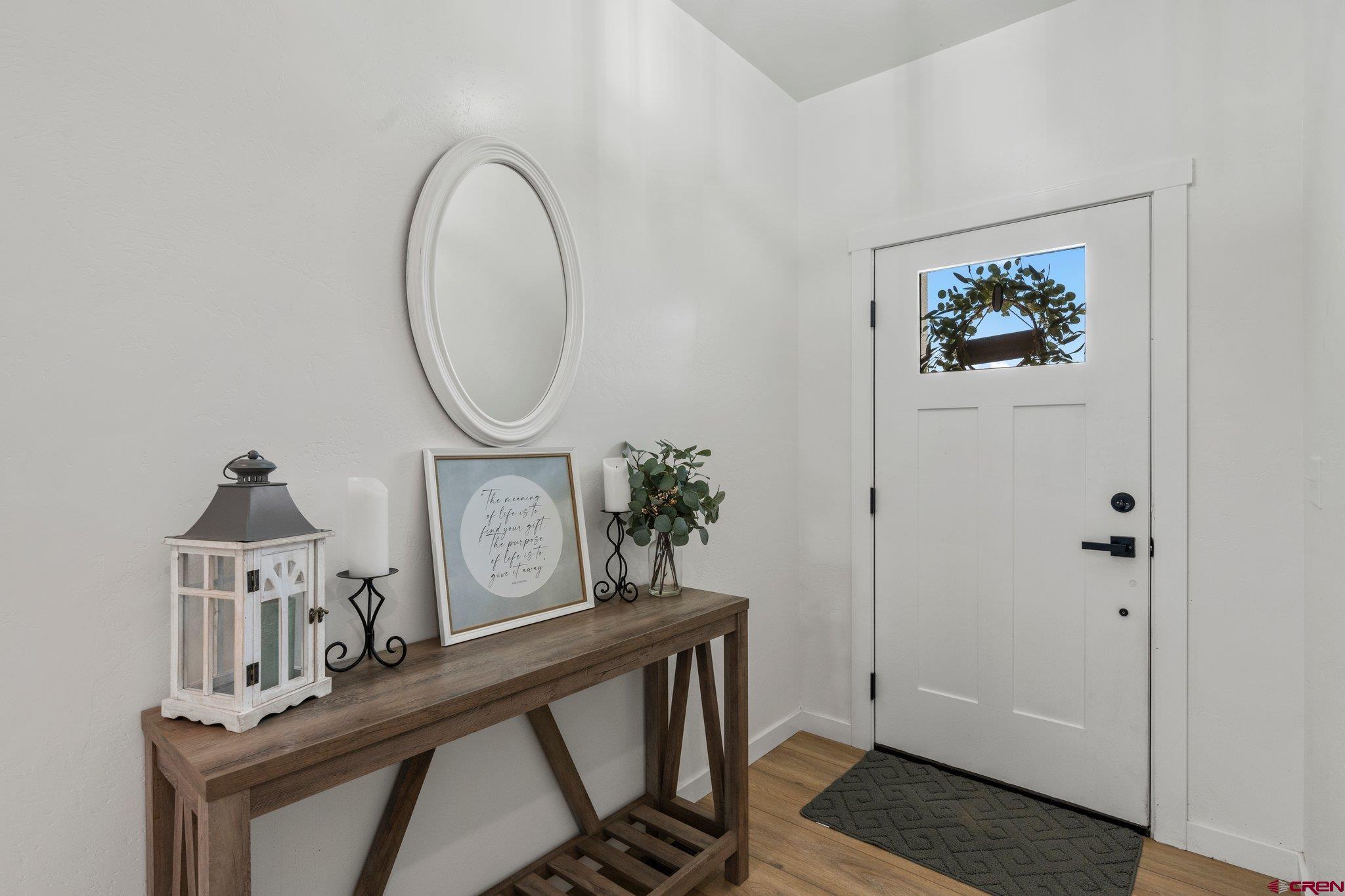 Image 2: Foyer
