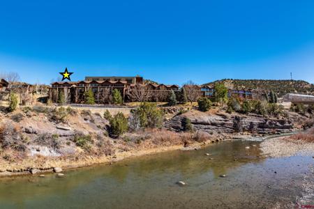 50 River Oaks Drive