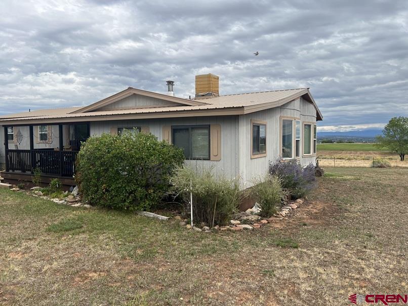 Image 2: Front of House