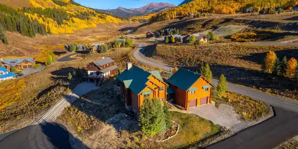 45 Creek Cove