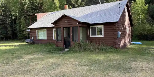 718 Aspen Trail