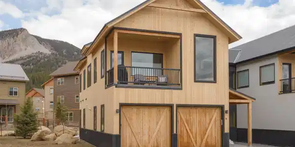 131 Elk Valley Road