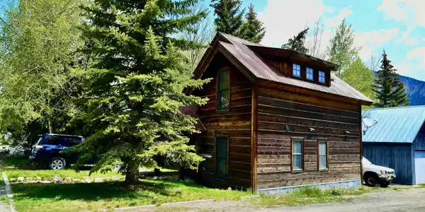 Image 4