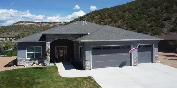 1045 SE Fairway Drive