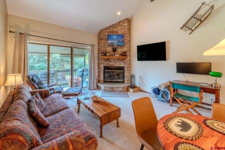 166 Yankee Girl Ct.