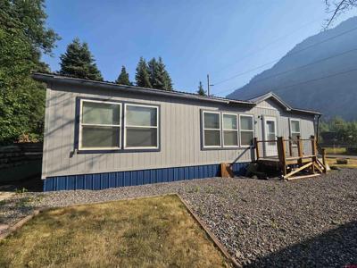 1500 Oak Street #20