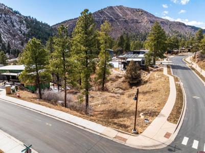 16 Wild Chives Court (LOT 101)