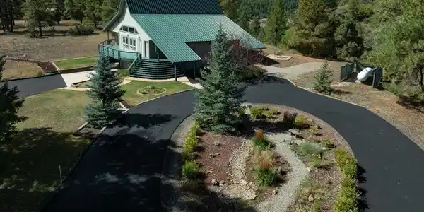 2913 Meadows Drive