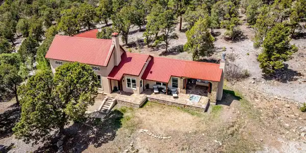 847 Pleasant Valley Drive