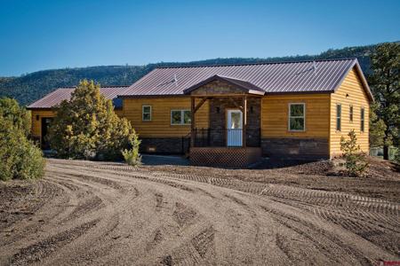 442 Conejos Trails