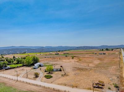 7578 S US HWY 550
