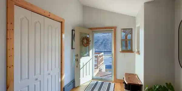 Image 2: Main Entry