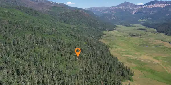 Image 3: LOCATION LOCATION LOCATION