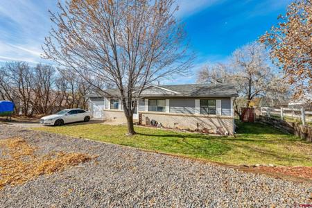 1401 N Cactus Drive