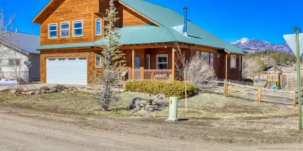 73 Emerald Place