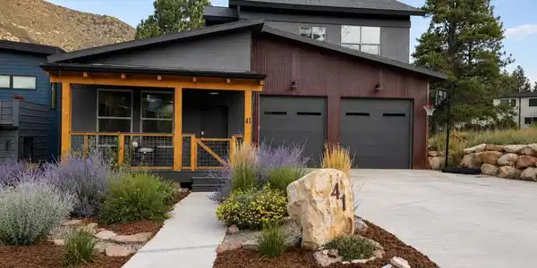 41 Wild Iris Avenue