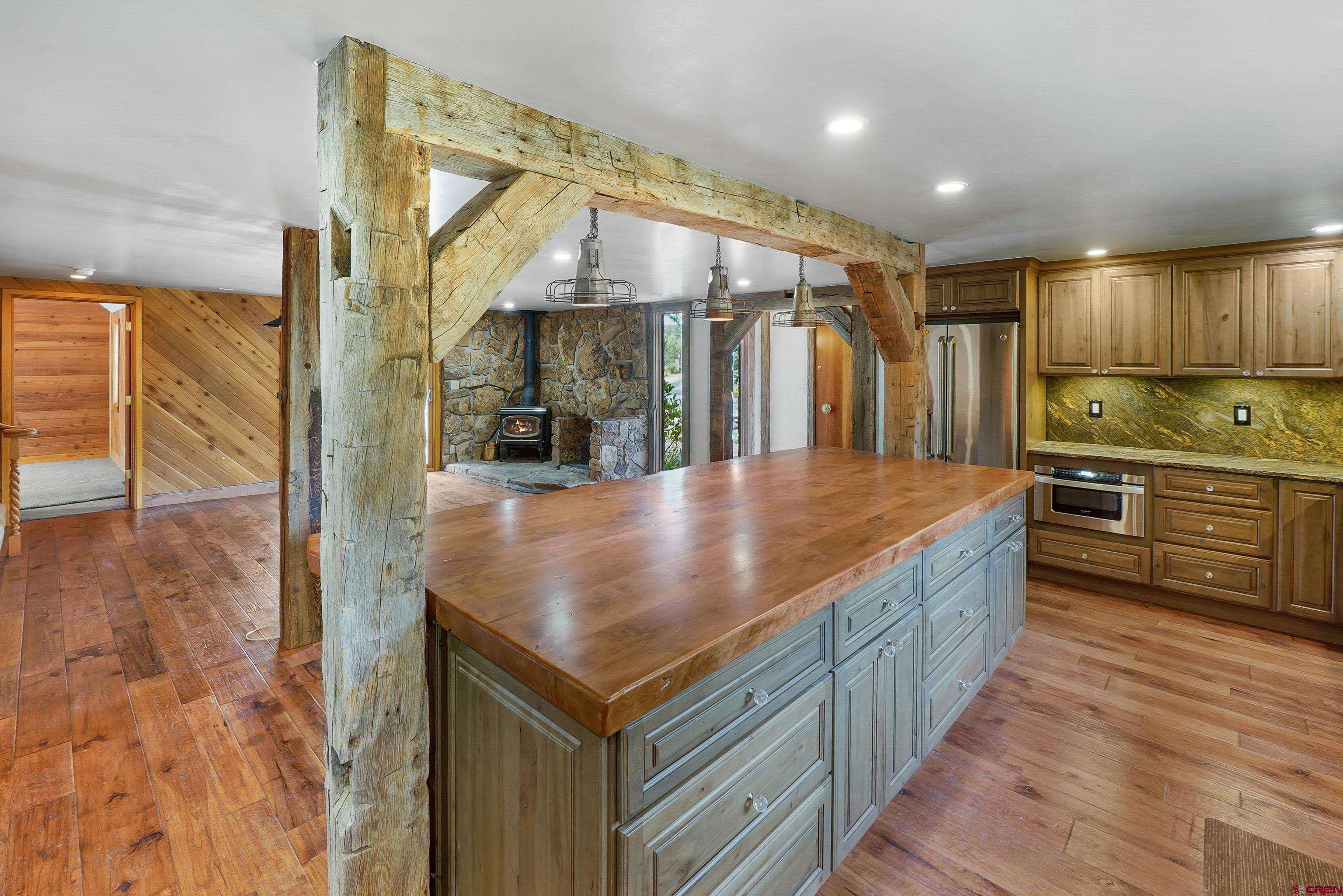 Image 3: Kitchen