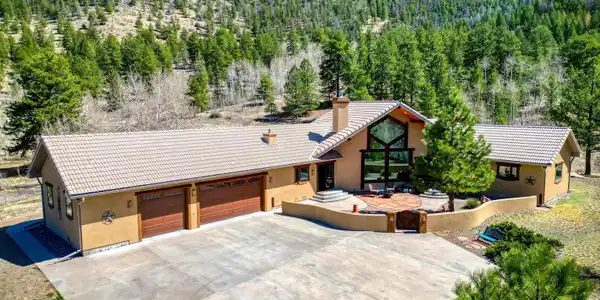 258 N Skyline Drive