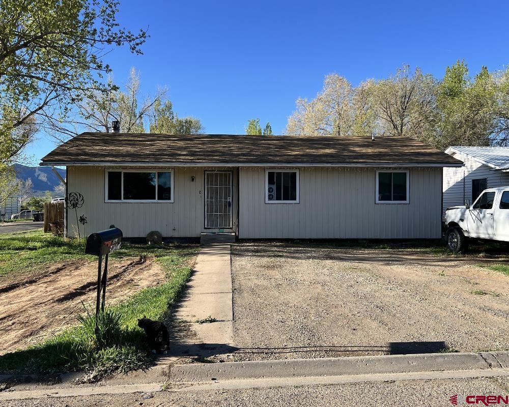 Image 1: front of house