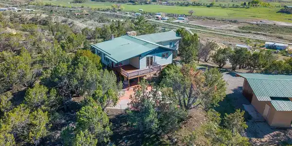 40161 Cottonwood Creek Road