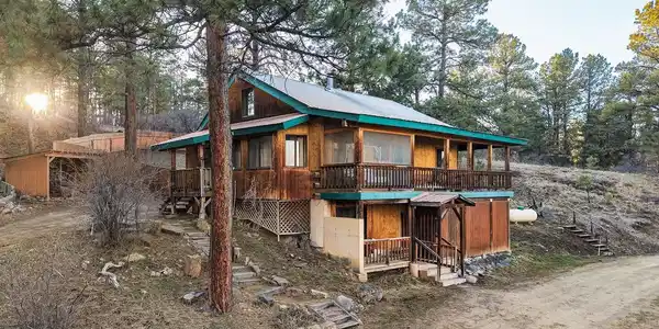 15 Night Hawk Court