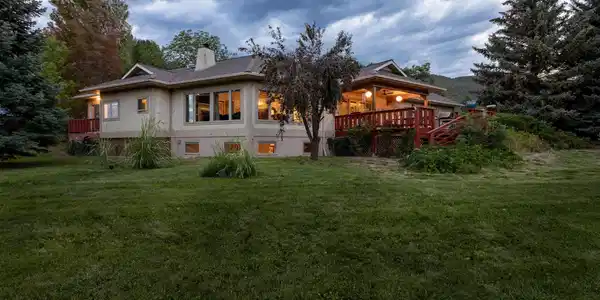 39855 Panorama Road