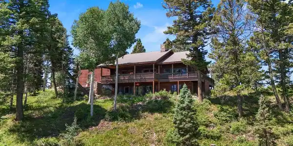 220 Ridge Road