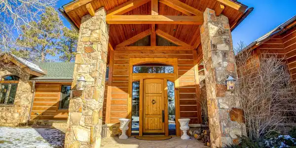 Image 4: Main Entry