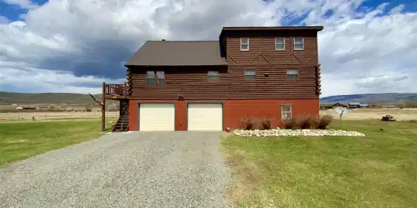 409 Sierra Vista Way