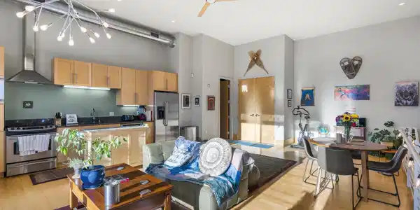 555 Rivergate Lane