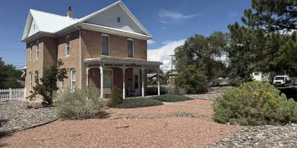 Image 3