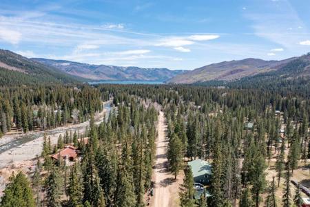 949 W Vallecito Creek Drive