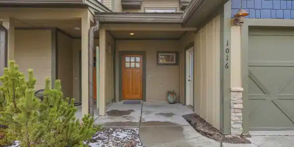 135 Eaton Drive
