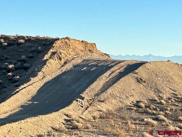 Image 2: terrain