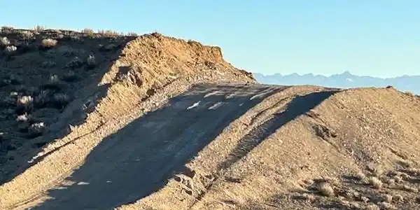 Image 2: terrain
