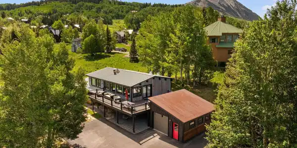 44 Anthracite Drive