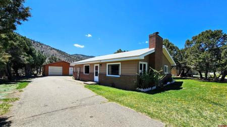 28 Blackfoot Trail