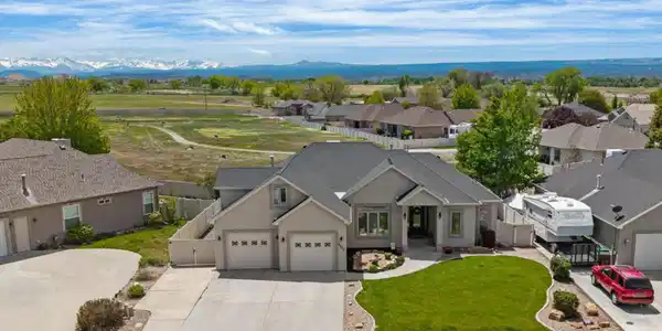 2920 Outlook Road