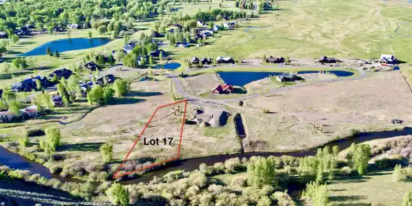 104 Tomichi Creek Loop