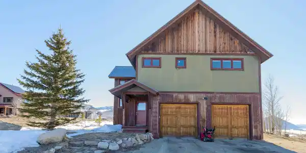 70 Bridle Spur Way