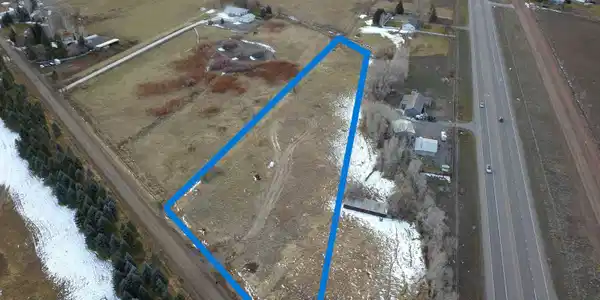 Image 4: Lines are approximate