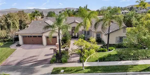 3931 Ashwood