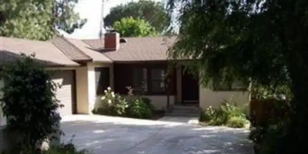 2908 Highridge