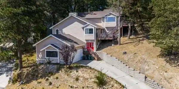 30184 Enchanted Way