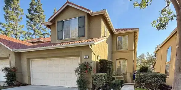 1568 N La Quinta